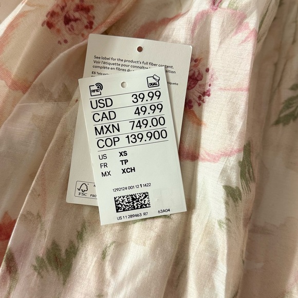 H&M Floral A-Line Skirt - Pink and Cream - Picture 9 of 10